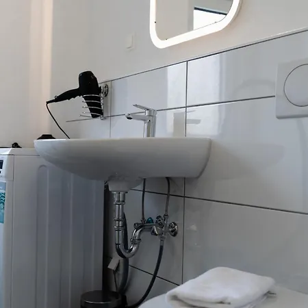 Apartment Ferienunterkuenfte In *