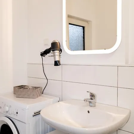 Apartment Ferienunterkuenfte In *